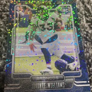 2021 Playbook JAVONTE WILLIAMS Sparkle Parallel Rookie RC Denver Broncos SP
