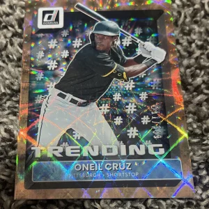 2022 Donruss Baseball Oneil Cruz Trending /999 Pirates
