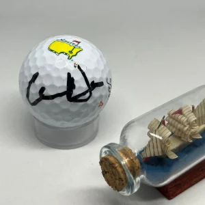 Cameron Davis signed Masters Logo Golf Ball JSA COA Presidents Cup Auto A2546
