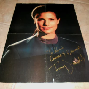 Star Trek Deep Space Nine Signed 4-Page Magazine Poster Terry Ferrell
