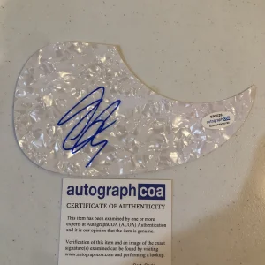 GEORGE BIRGE COUNTRY STAR SIGNED AUTOGRAPH ACOUSTIC GUITAR PICKGUARD ACOA
