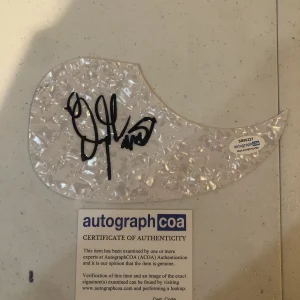 DOUG GRAY MARSHALL TUCKER BAND SIGNED AUTOGRAPH ACOUSTIC GUITAR PICKGUARD ACOA