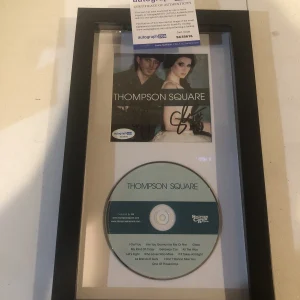 THOMPSON SQUARE SIGNED AUTOGRAPH FRAMED CD DISPLAY ACOA ARE YOU GONNA KISS ME
