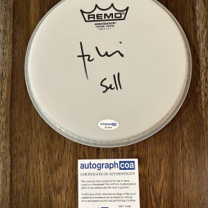RONNIE VANNUCCI SIGNED AUTOGRAPH 8" REMO DRUMHEAD ‘THE KILLERS’ ACOA
