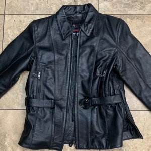 FIRST Woman’s Heavy Leather Jacket Coat W/ Lining & Belt Waist Size Large ROSE
