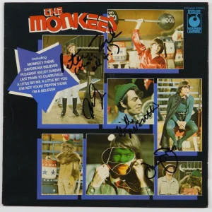 The Monkees JSA COA Signed Autograph Record Vinyl Album Davy Jones Mike Nesmith