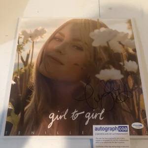 TENILLE ARTS SIGNED AUTOGRAPH VINYL ALBUM ACOA GIRL TO GIRL RECORD LP COUNTRY
