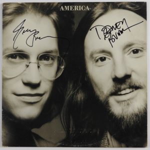 America JSA Signed Autograph Album Vinyl Record Gerry Beckley Dewey Bunnell
