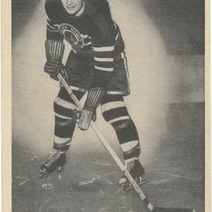 Art Wiebe 1939-40 O-Pee-Chee Card #49 Chicago Blackhawks
