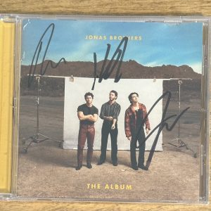 JONAS BROTHERS THE ALBUM SIGNED SEALED CD FULL BAND Nick Joe Kevin AUTOGRAPH #9