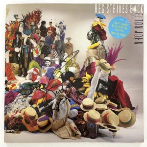 Bernie Taupin Signed Autograph Album Record LP Elton John Reg Strikes Back JSA