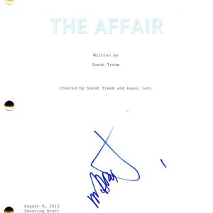 Maura Tierney Signed Autograph The Affair Pilot Script Screenplay Helen Solloway