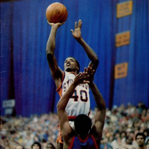 SYRACUSE BASKETBALL 1982 GAME PROGRAM AT CARRIER DOME ERICH SANTIFER COVER
