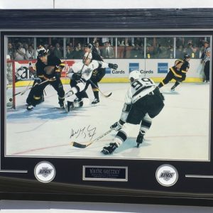 PSA/DNA New York Rangers WAYNE GRETZKY Signed Autographed FRAMED Hockey Canvas