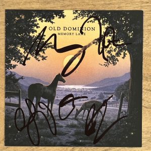 Memory Lane by Old Dominion AUTOGRAPHED CD COVER FULL BAND SIGNED 5 MEMBERS #1
