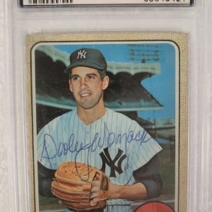 1968 TOPPS DOOLEY WOMACK NEW YORK YANKEES SIGNED AUTOGRAPHED #431 CARD PSA