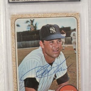 1968 TOPPS TOM TRESH NEW YORK YANKEES SIGNED AUTOGRAPHED #69 CARD PSA