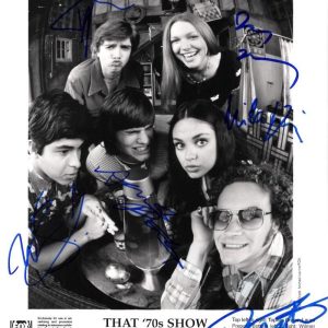 That 70's Show Cast Signed Autograph 8x10 Photo - Danny Masterson +5 w/ JSA COA