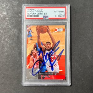 2009-10 Upper Deck Basketball #26 Tyrus Thomas Signed Card AUTO PSA Slabbed Bull