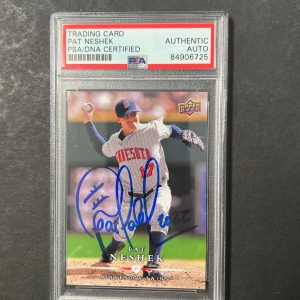 2008 Upper Deck First Edition #402 Pat Neshek Signed Card PSA Slabbed Auto Twins