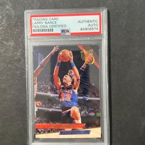 1993-94 Fleer Ultra #39 Larry Nance Signed Card PSA Slabbed Cavaliers
