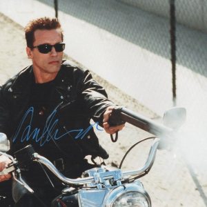 Arnold Schwarzenegger Signed 11x14 Photo The Terminator Autograph Beckett LOA