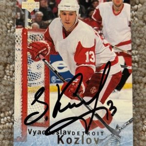 Vyacheslav SLAVA Kozlov Signed Autographed 1995-96 UD Be a Player Card IN PERSON