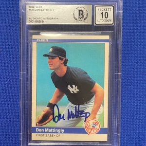 1984 FLEER DON MATTINGLY NY YANKEES RC ROOKIE AUTO SIGNED #131 BECKETT 10 AUTO