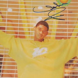 Usher Raymond Signed Autograph 8x10 Magazine Photo - Full Vintage Signature JSA