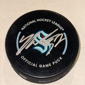 YANNI GOURDE Signed Seattle KRAKEN Official GAME Puck Beckett (BAS)