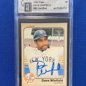 1983 FLEER DAVE WINFIELD NY YANKEES SIGNED AUTOGRAPHED CARD #398 GAI AUTHENTIC