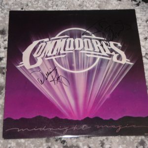 THE COMMODORES SIGNED MIDNIGHT MAGIC VINYL ALBUM WILLIAM KING + JD NICHOLAS