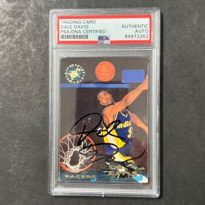 1995 Topps #164 Dale Davis Signed Card PSA Slabbed Pacers