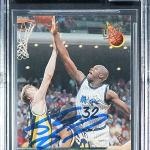 Magic Shaquille O'Neal Signed 1993 Ultra #135 Card Auto 10! BAS Slabbed