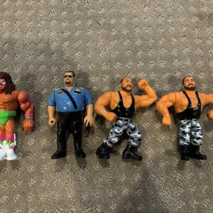 (4) 1991 Hasbro Figure Toy WWE WWF Ultimate Warrior Big Boss Man Bushwackers