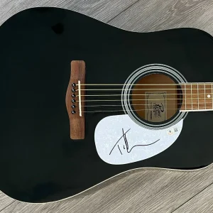 TIM MCGRAW SIGNED AUTOGRAPH 41" ACOUSTIC GUITAR w/EXACT VIDEO PROOF BECKETT COA