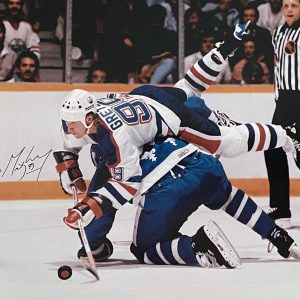 WAYNE GRETZKY SIGNED 16X20 PHOTO OILERS HOB30919