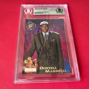 Donyell Marshall 1994-95 Stadium Club Rookie Card Signed Auto BAS Slabbed