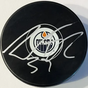 Warren Foegele Signed Autographed Edmonton Oilers Logo Hockey Puck PSA/DNA