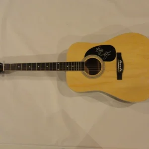 THOMPSON SQUARE SIGNED NATURAL ACOUSTIC GUITAR KEIFER & SHAWNA 2X