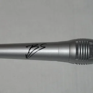 TYLER FARR SIGNED MICROPHONE COUNTRY SUPERSTAR REDNECK CRAZY