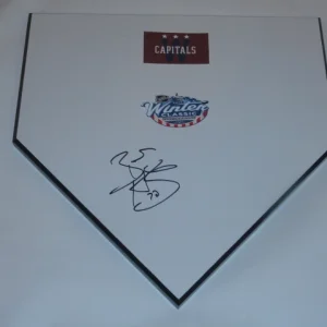 BRADEN HOLTBY SIGNED HOME PLATE WASHINGTON CAPITALS 2015 WINTER CLASSIC PROOF