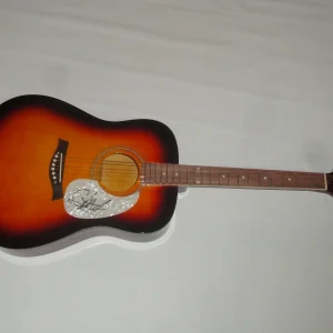 CAYLEE HAMMACK SIGNED FULL-SIZE SUNBURST ACOUSTIC GUITAR COUNTRY STAR PSA COA