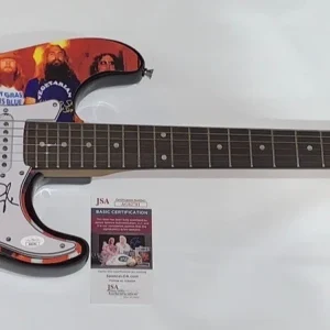 ARTIMUS PYLE SIGNED CUSTOM ELECTRIC GUITAR LYNYRD SKYNYRD PROOF JSA COA