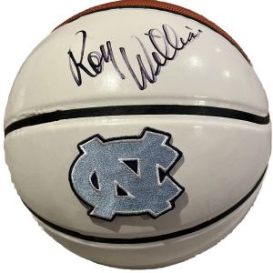ROY WILLIAMS signed (NORTH CAROLINA TAR HEELS) F/S LOGO ball Beckett AD27221