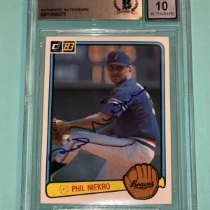 PHIL NIEKRO Signed 1983 DONRUSS Card #97 Beckett Authenticated BAS AUTO 10