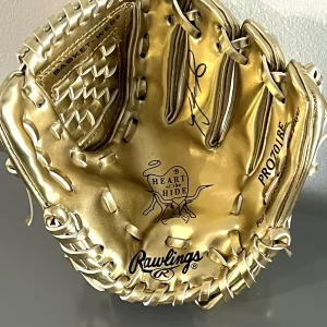 Ivan Rodriguez Pudge Signed Rawlings Mini Gold Glove Texas Rangers HOF Beckett 2