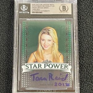 Tara Reid Signed 2016 Leaf Pop Century Opaque Green Promo Card Becket Certified