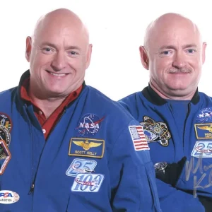 Senator Mark Kelly Signed Autograph 8x10 Photo - Former Astronaut w/ PSA COA