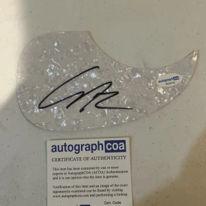 COOPER ALAN SIGNED AUTOGRAPH ACOUSTIC PICKGUARD GUITAR ACOA COUNTRY